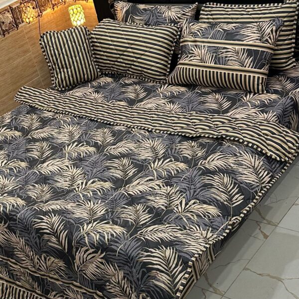 7 Piece Printed Comforter Set – Luxurious Comfort & Style