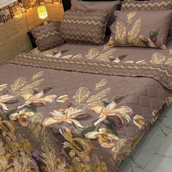 7 Piece Printed Comforter Set – Luxurious Comfort & Style